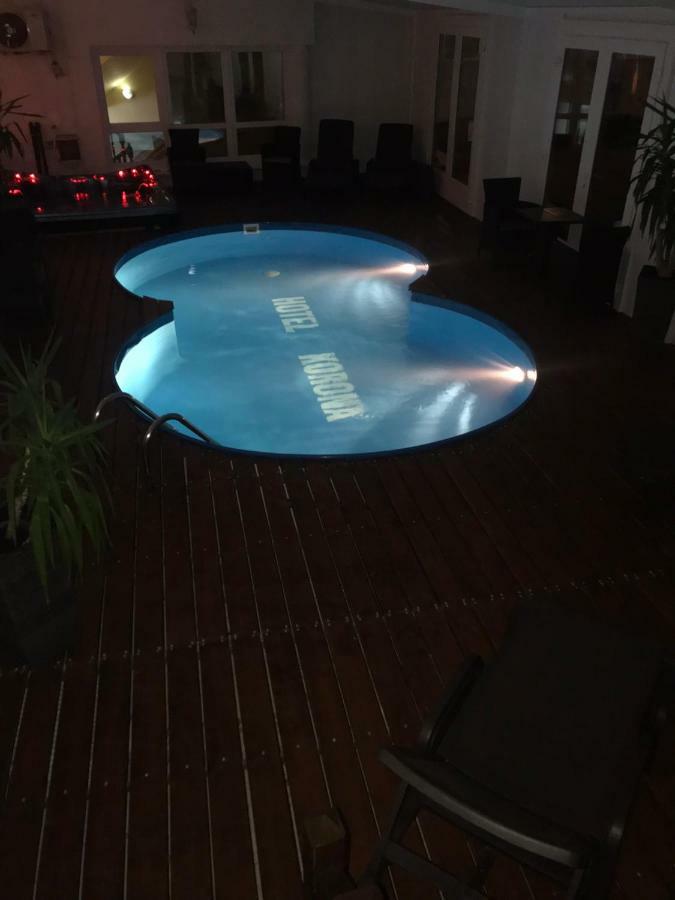 Hotel Korona Hajdúszoboszló 外观 照片